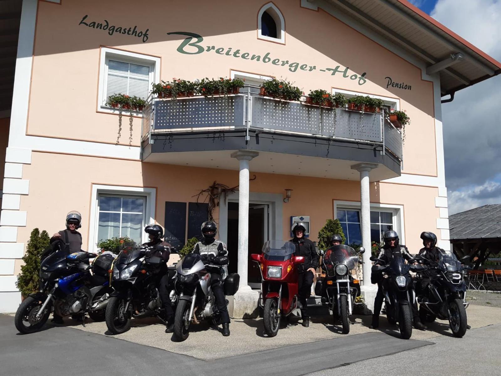 Breitenberger Hof "Inklusive Fruehstueck" 브라이텐베르크 외부 사진